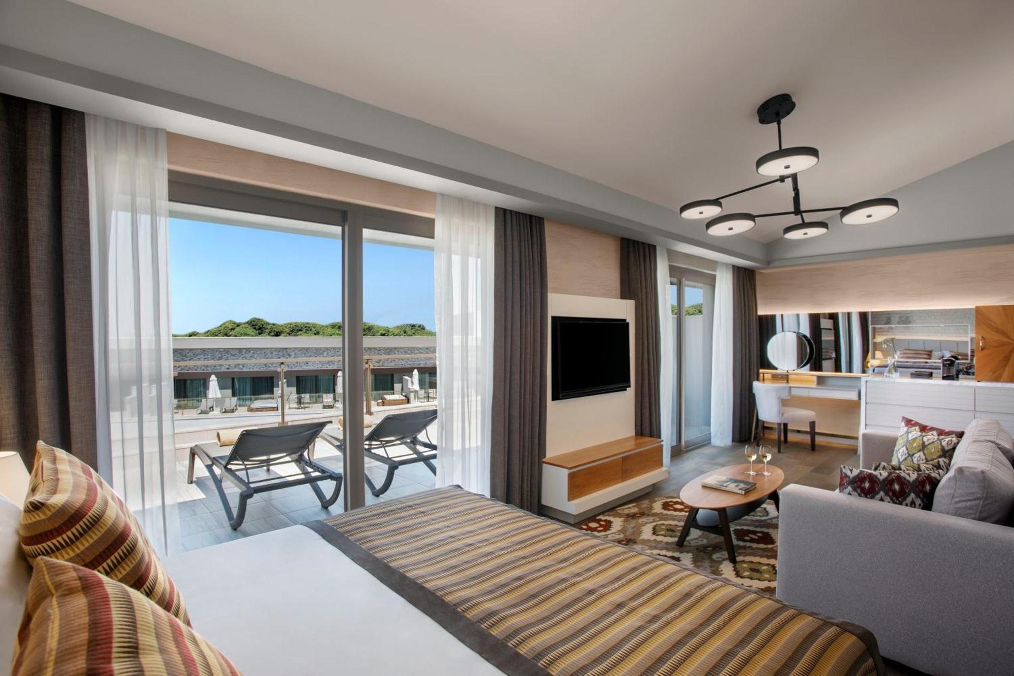 Suite Penthouse - Vue Latérale sur Mer