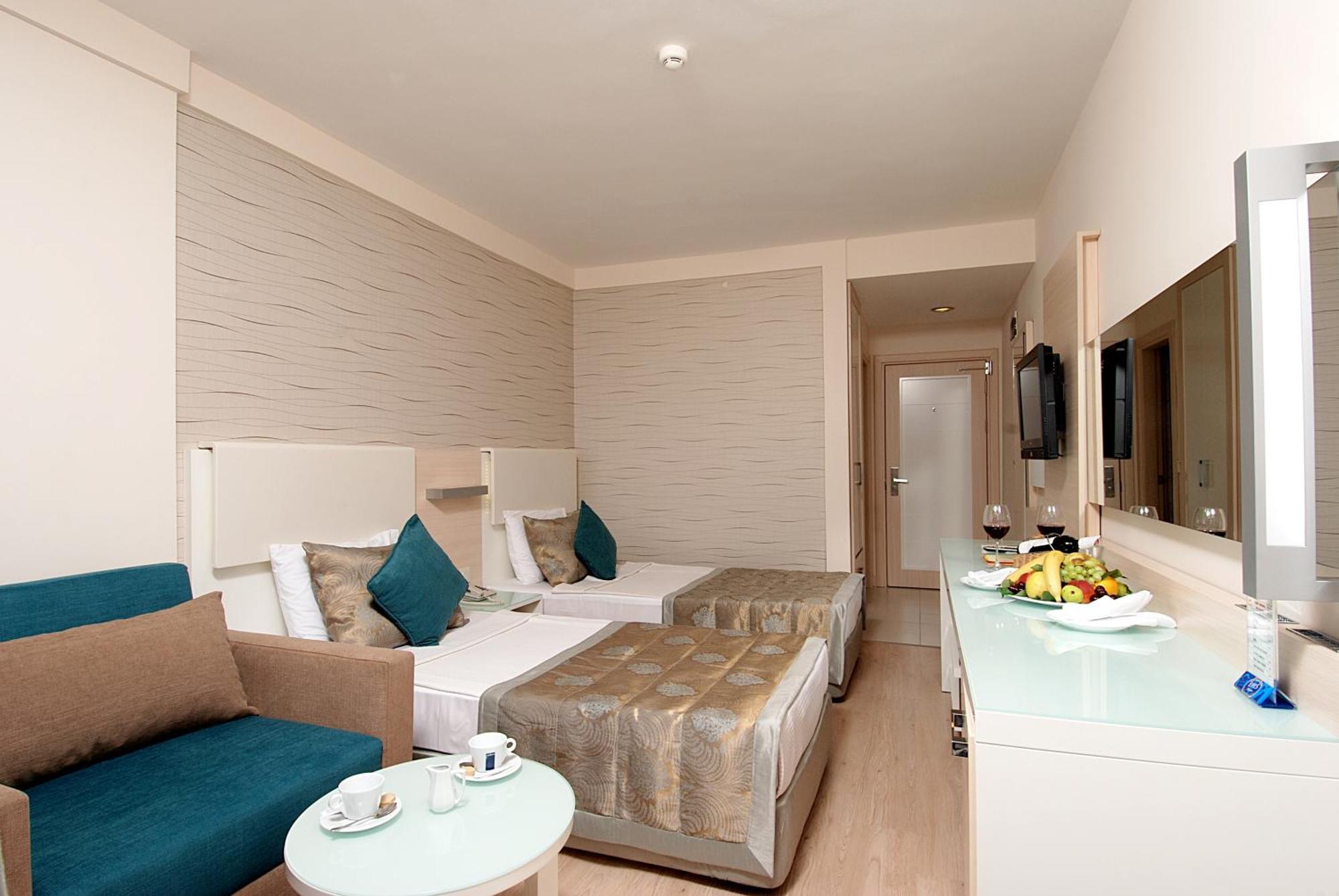 Standard Double or Twin Room Land View