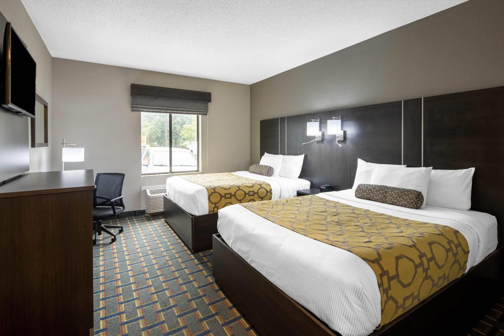 Queen Room with Two Queen Beds - Non-Smoking