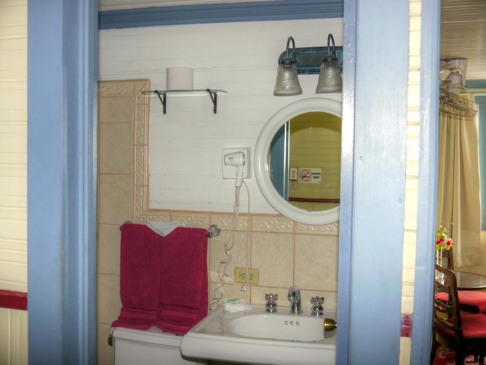 Economy Double Room