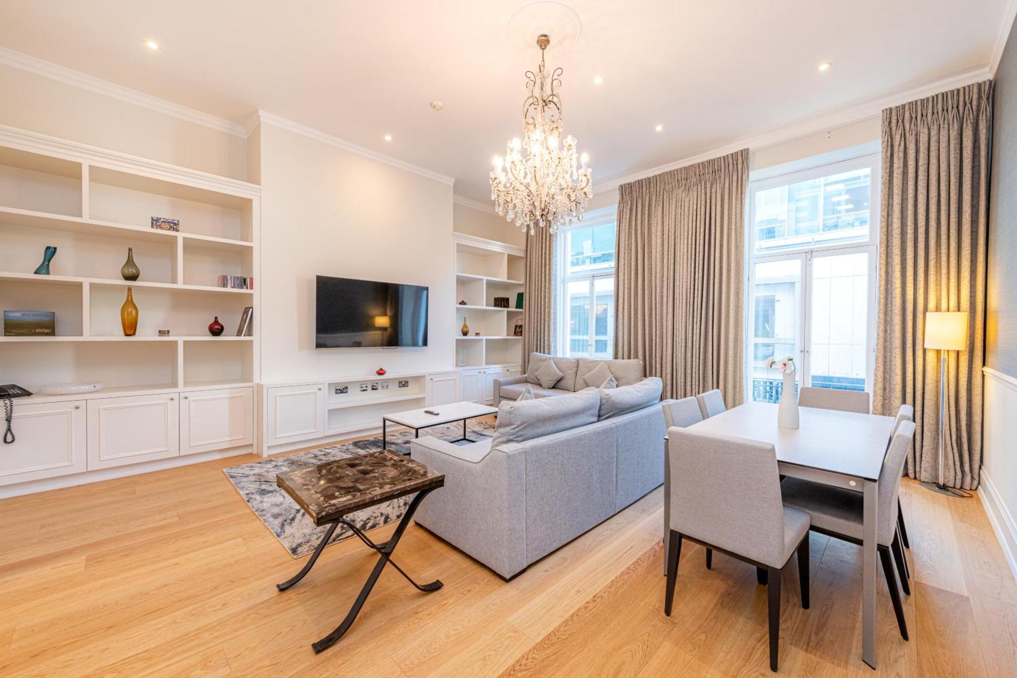 Executive Two Bedroom Apartment with Balcony,1279424161:JPEG