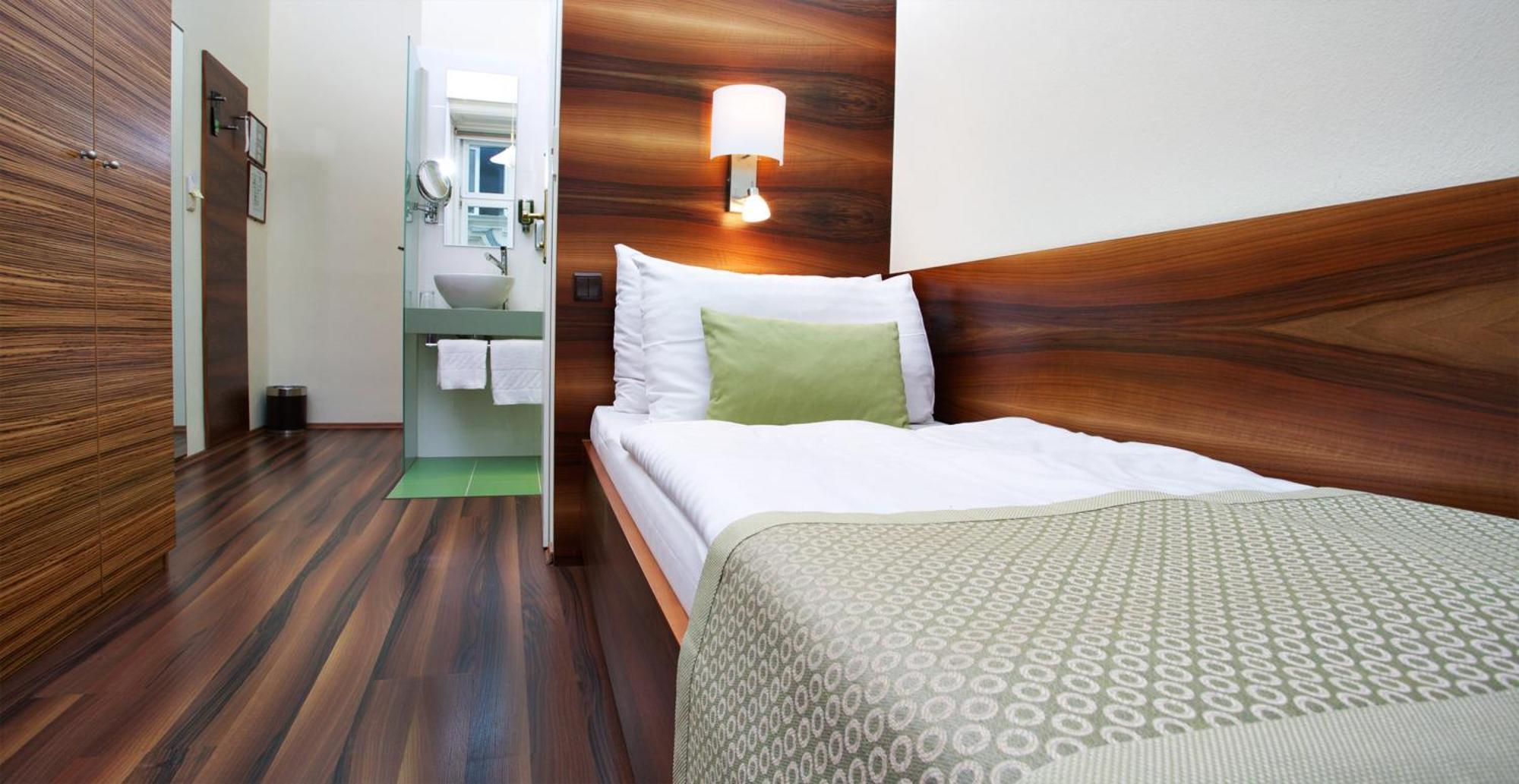 Standard Single Room