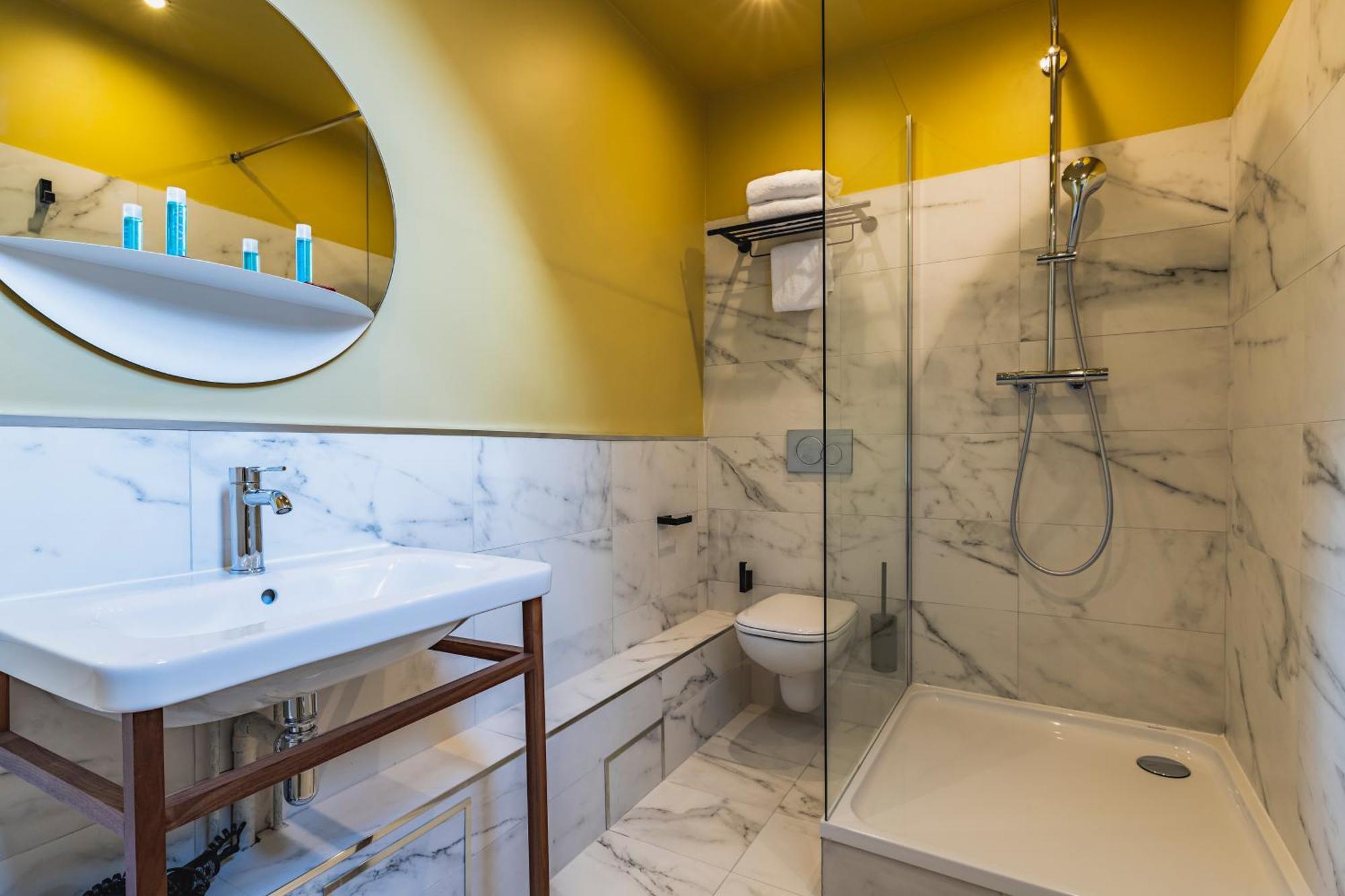 Standard Single Room