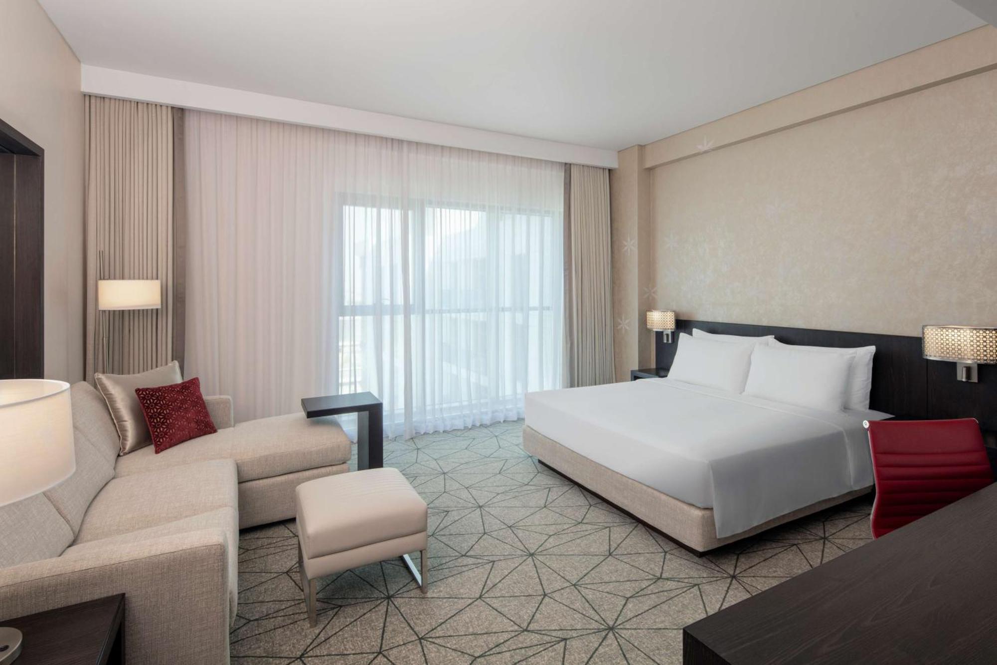 King Room Sofa Bed & on F&B