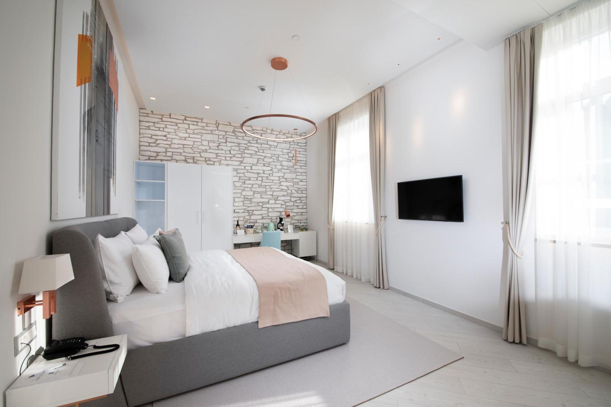 Double or Twin Room Disability Access