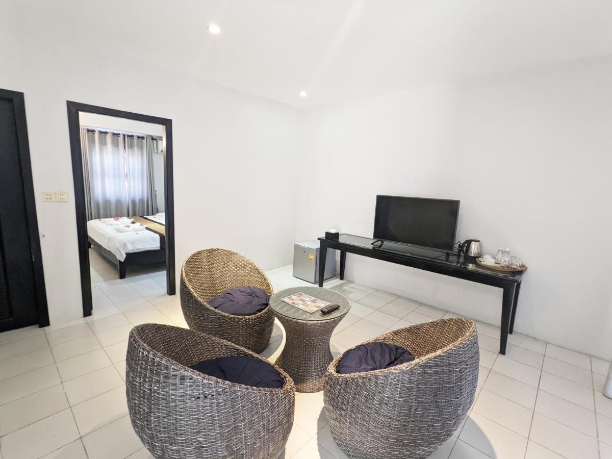 Triple Room with Sea View,1292475139:JPEG