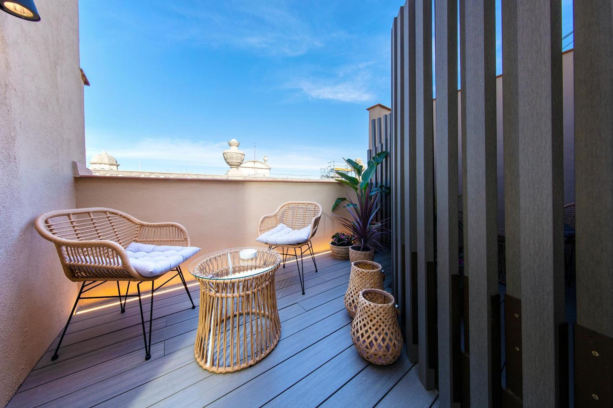 Superior Room Terrace No Views
