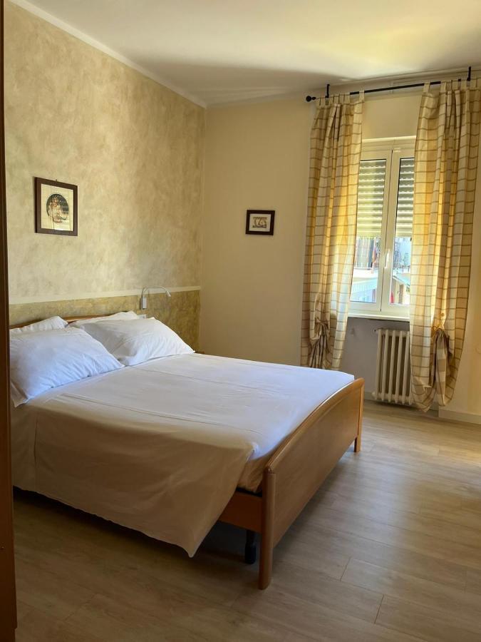 King Room Lake View