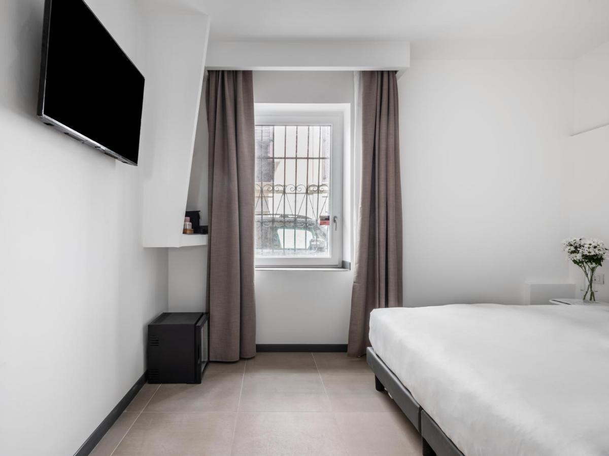 Small Room Accessible