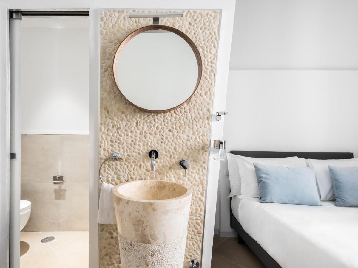 Small Room
