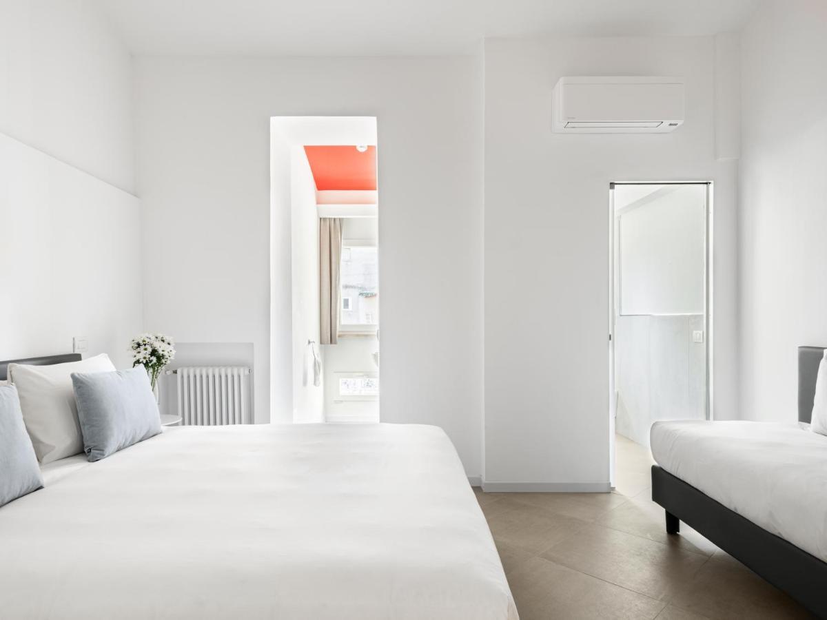 Medium Room Extra Single Bed