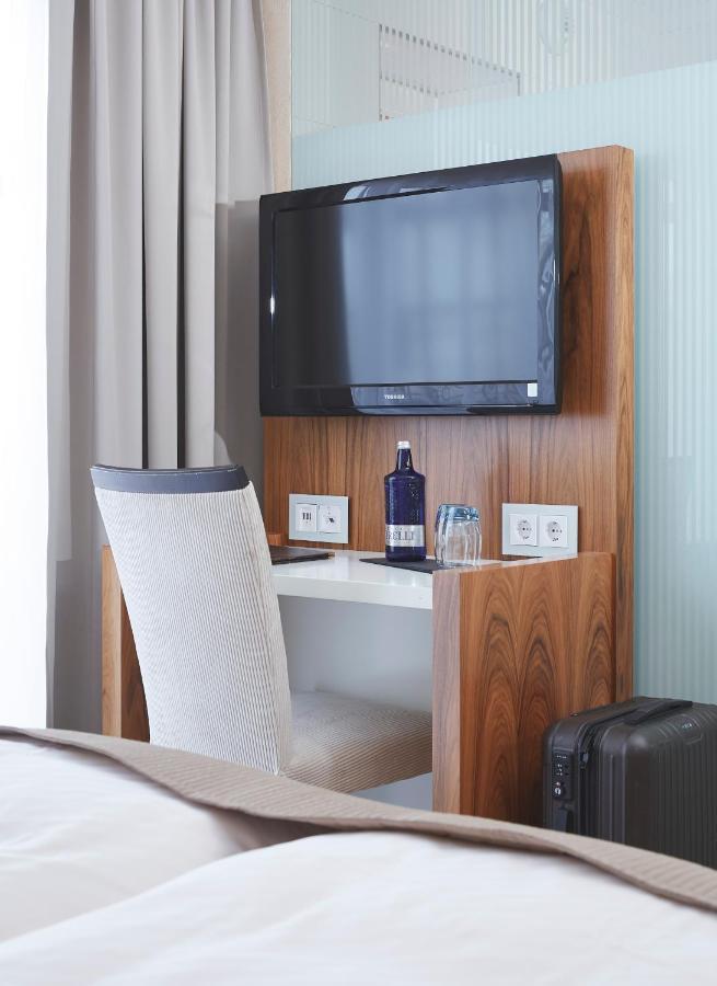 Single Room Terrace