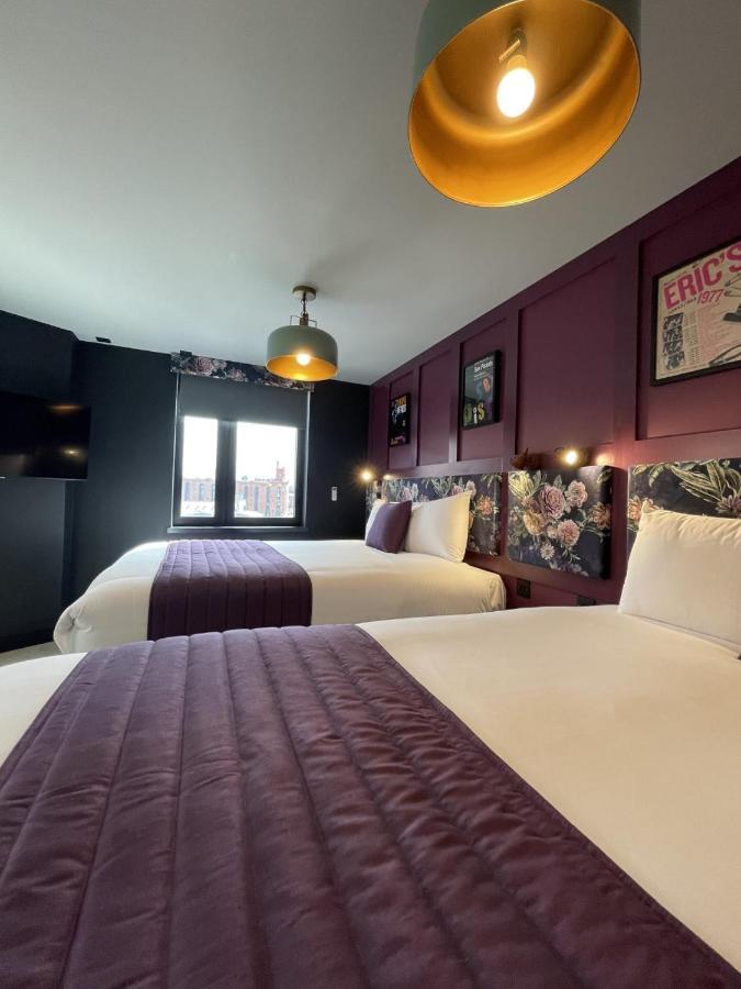 Deluxe Quadruple Room