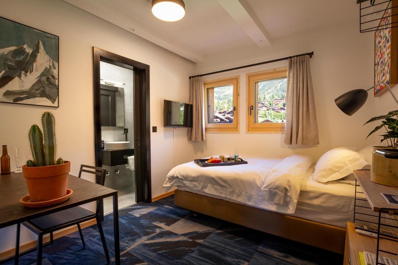 Single Room,1306366846:JPEG