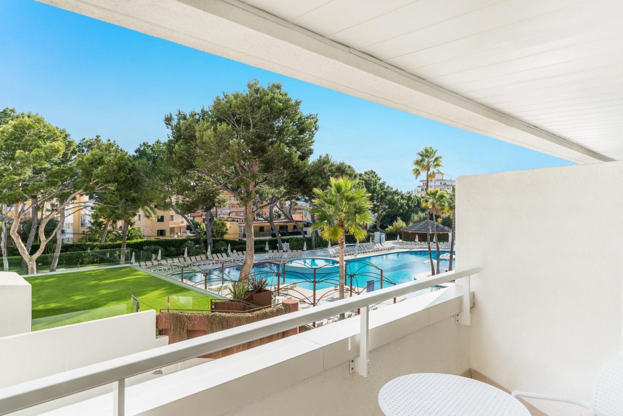 Double or Twin Room with Pool View,1306746481:JPEG