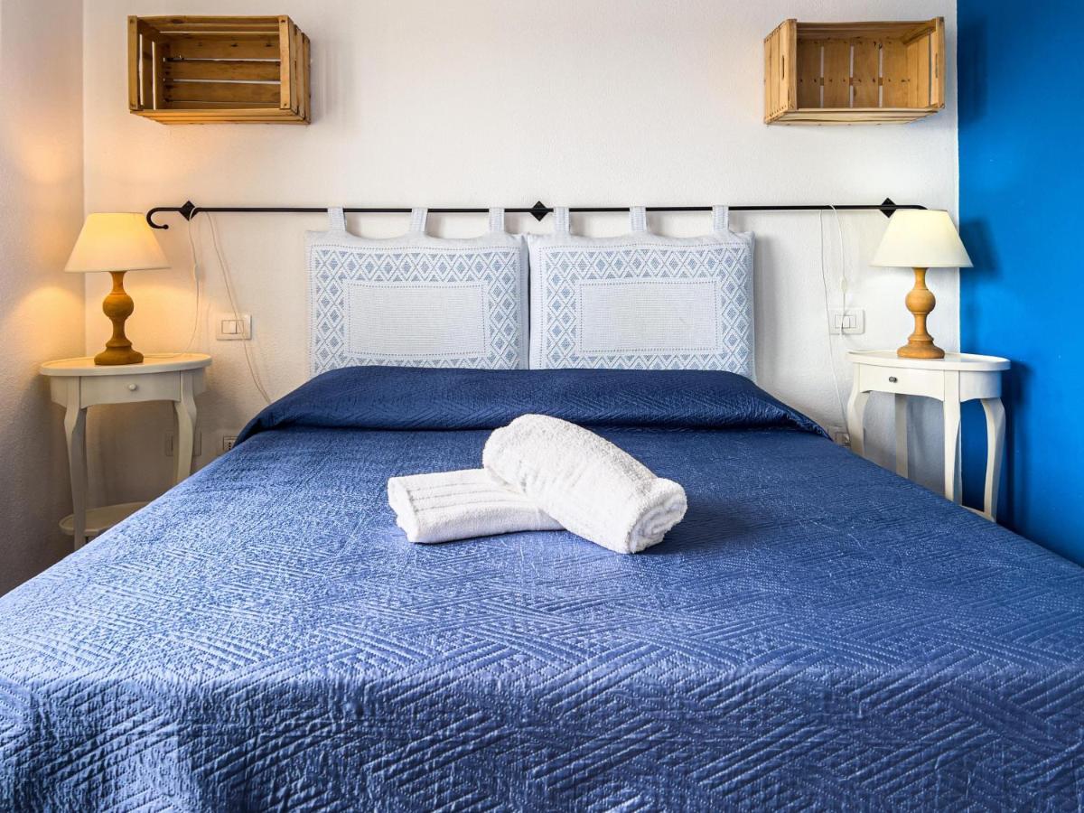 Double or Twin Room Sea View