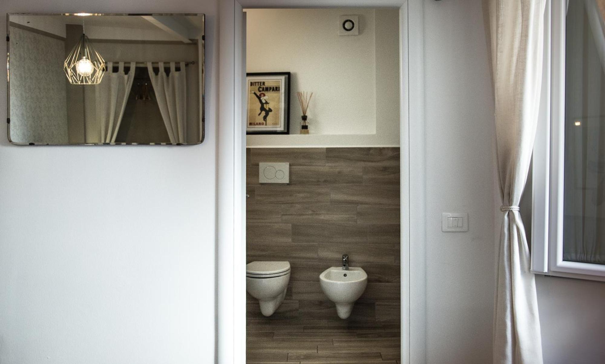 Double Room Private Bathroom