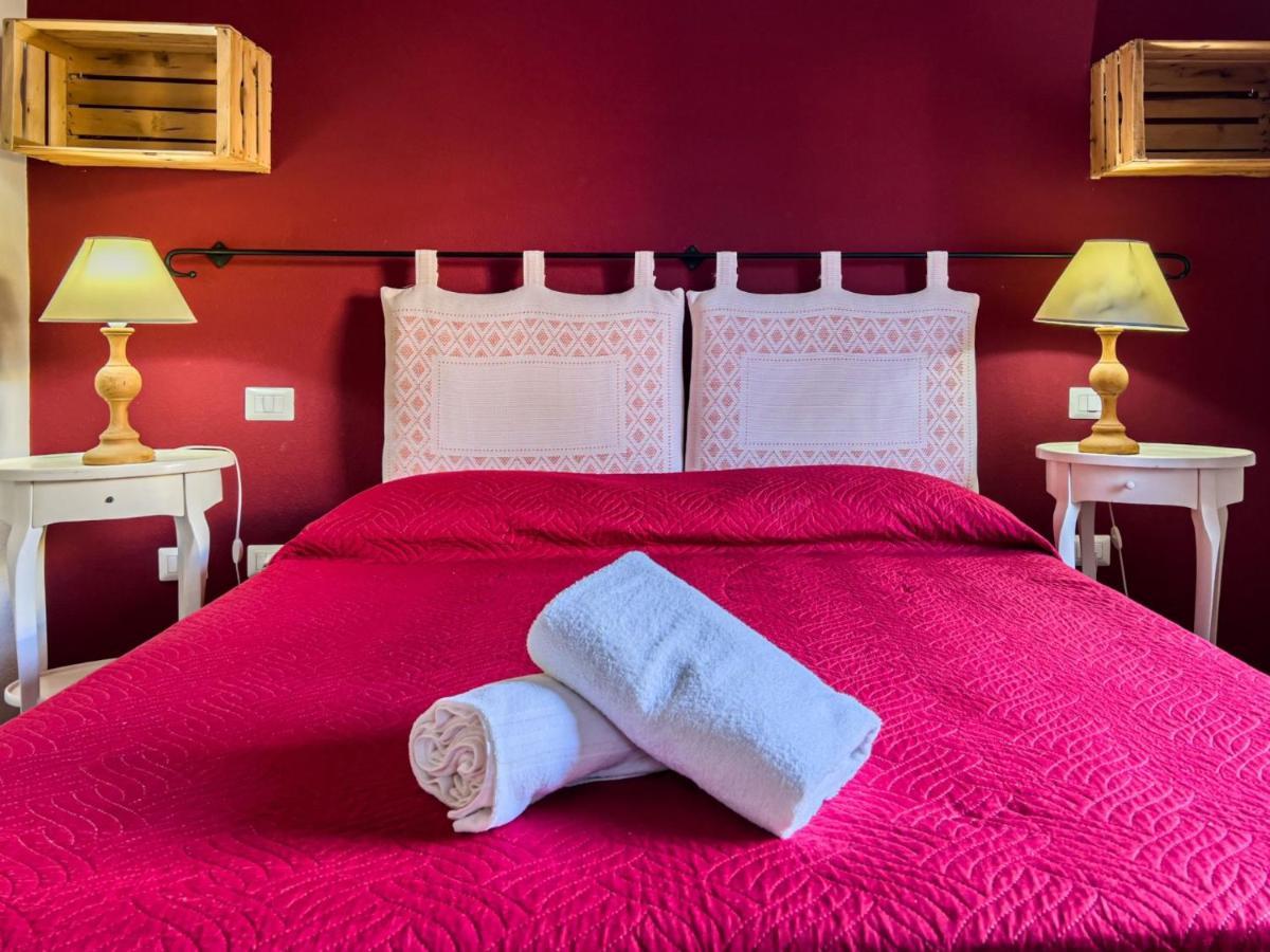 Double or Twin Room Garden View