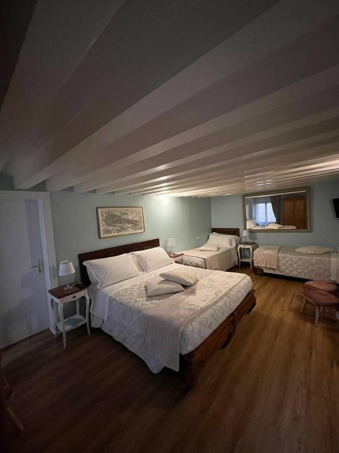 Superior Family Room