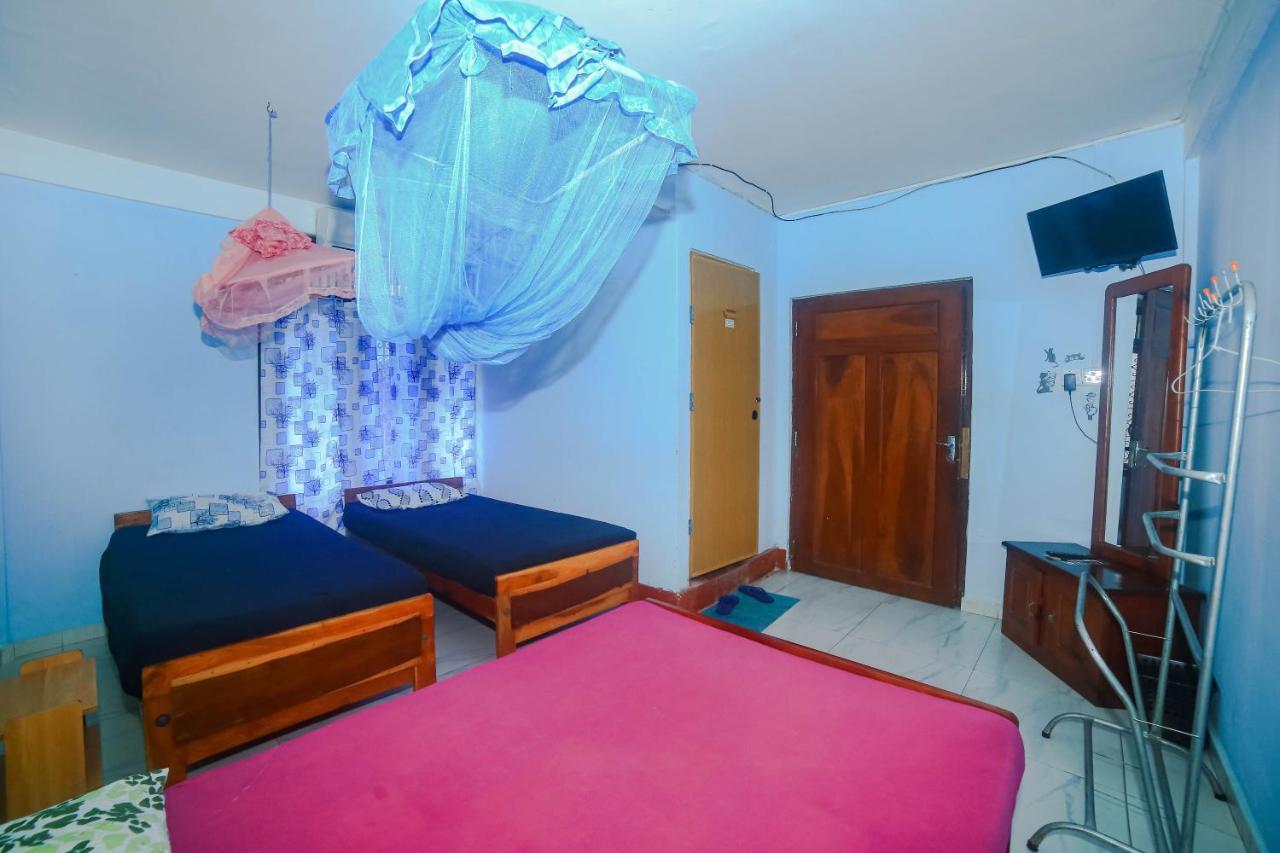 Triple Room with Private Bathroom,1328677532:JPEG