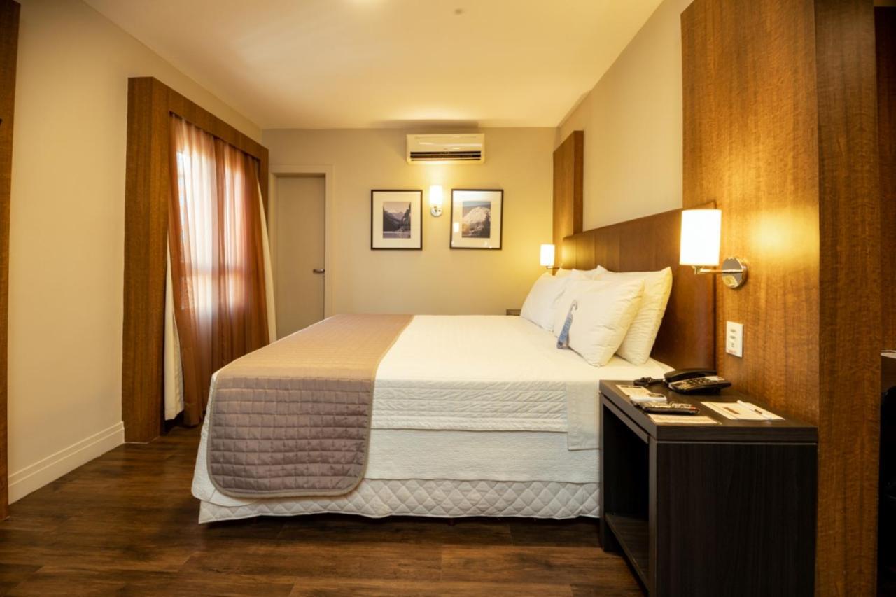 Luxury Room with Double Bed,1674707688:JPEG