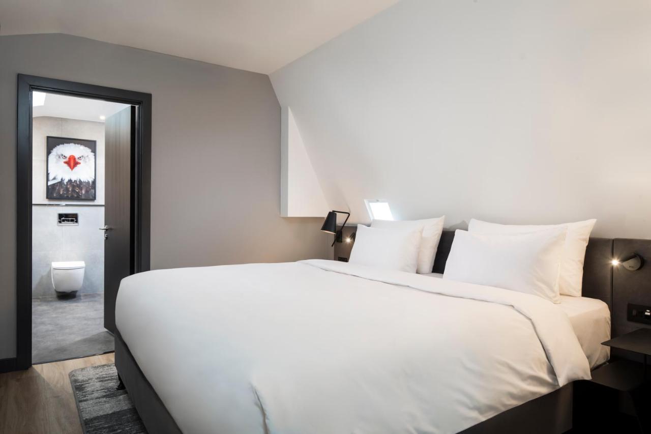 Junior Suite,1329494102:JPEG