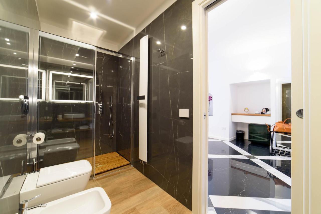 Queen Room Spa Bath