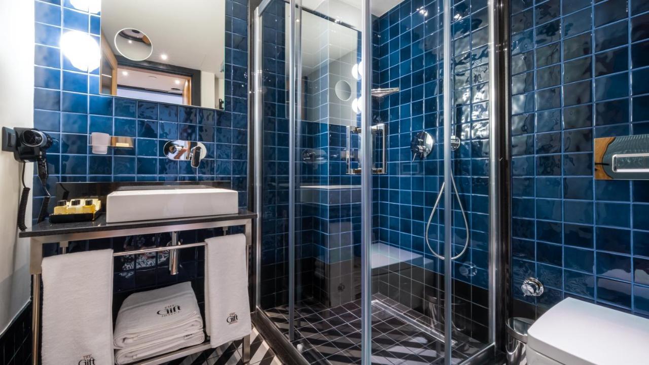Economy Double or Twin Room