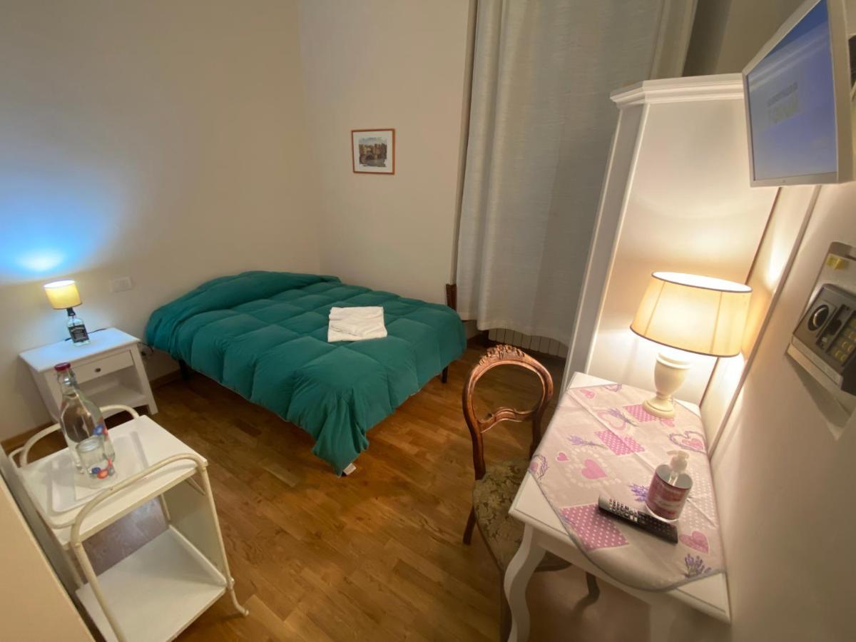 Single Room French Bed,1333709318:JPEG