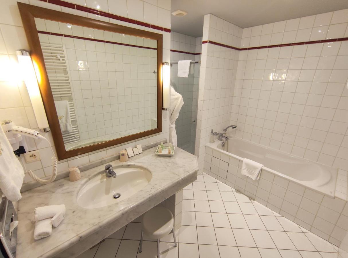 Superior Double Room Lake View Manoir