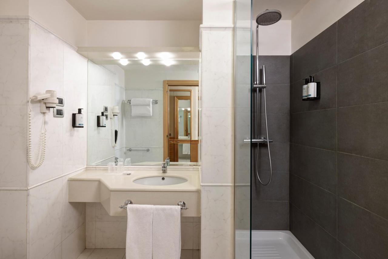 Quarto Executivo com Varanda