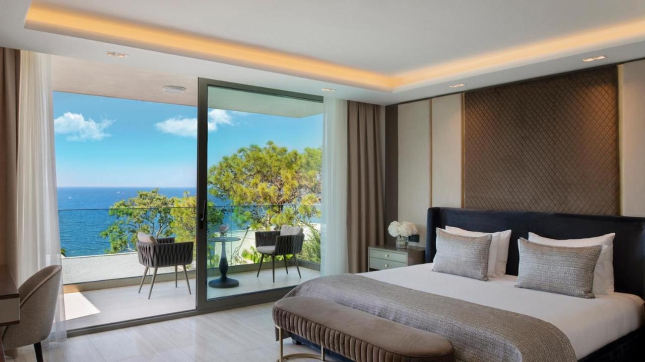 Aphrodite Villa