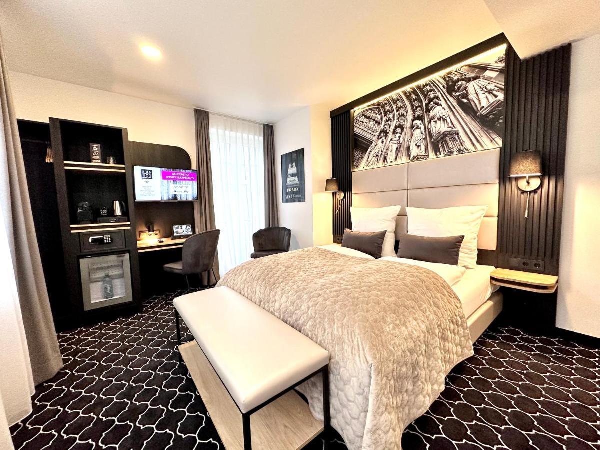 Large Double Room River View