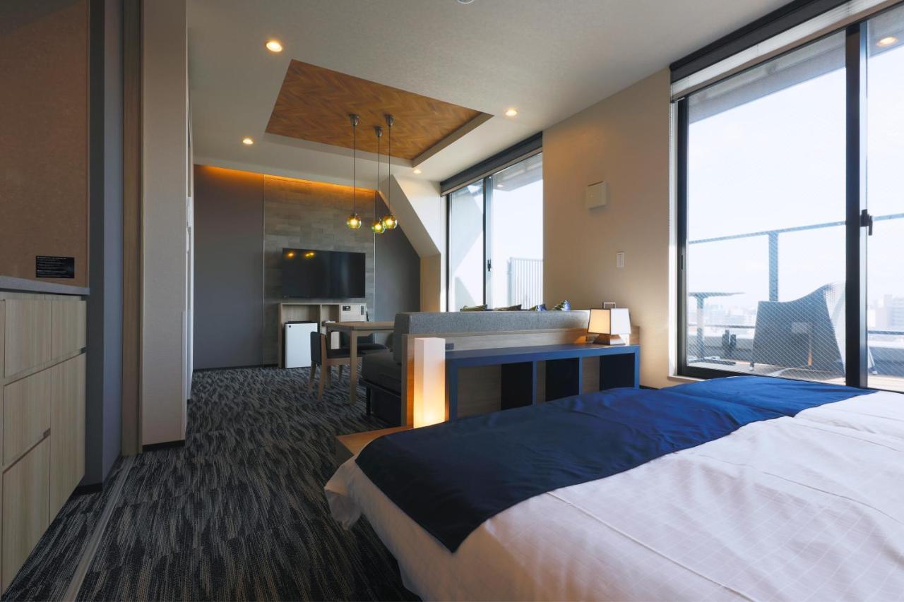 Top Floor Suite Balcony,1766858158:JPEG