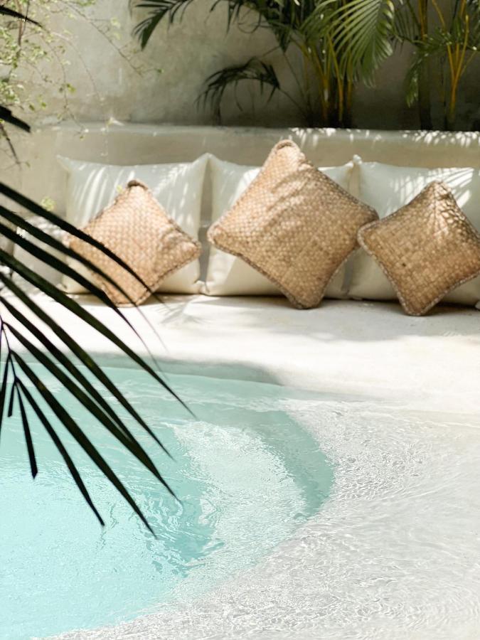 Bungalow "Mao" Plunge pool
