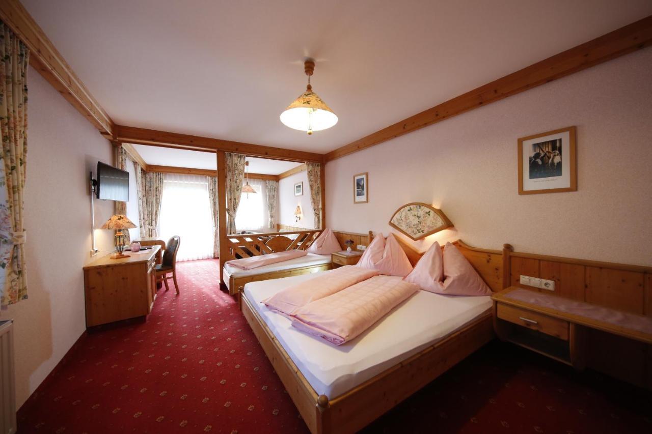 Dreibettzimmer