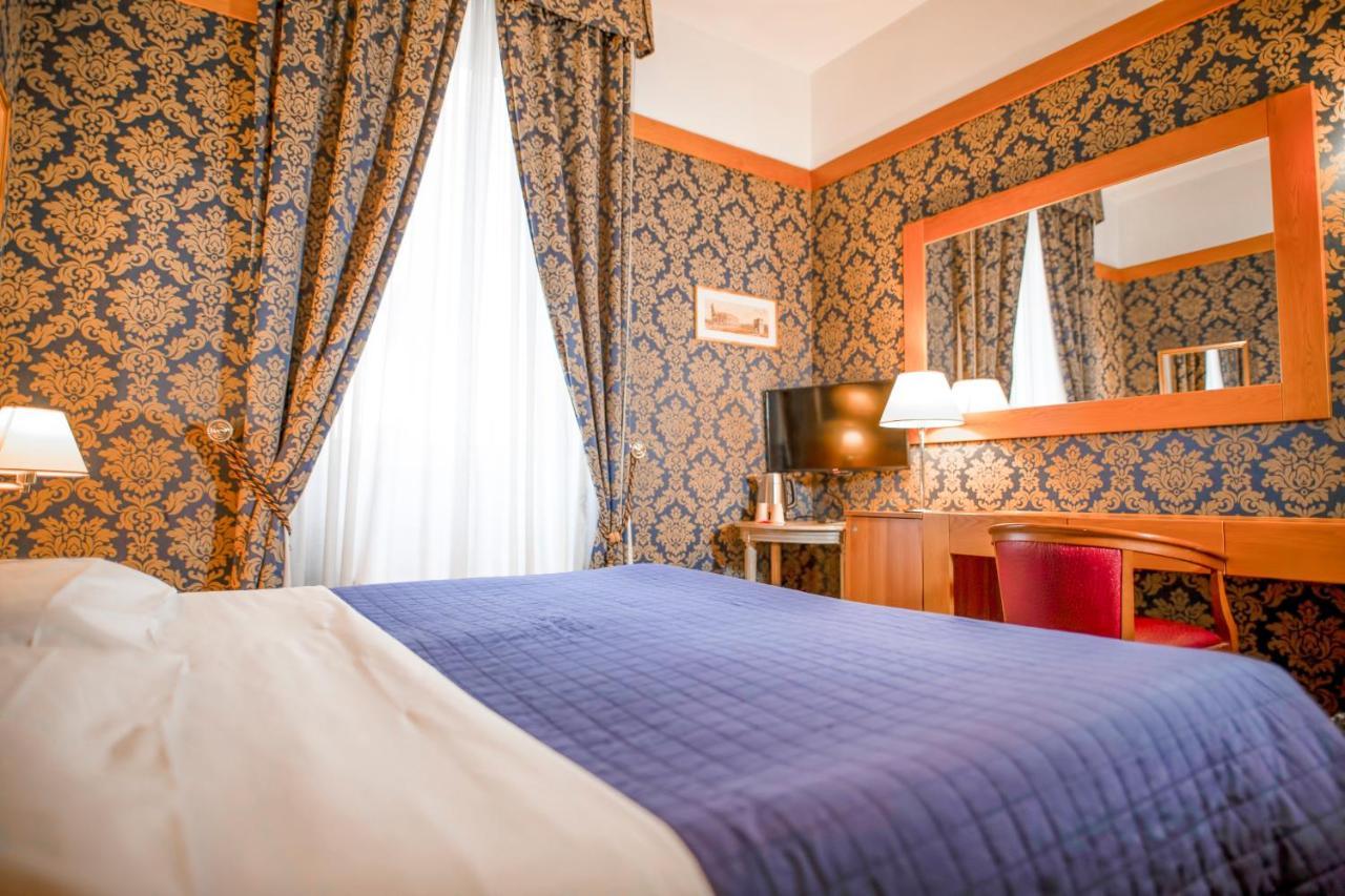 Superior Double Room,1364078618:JPEG