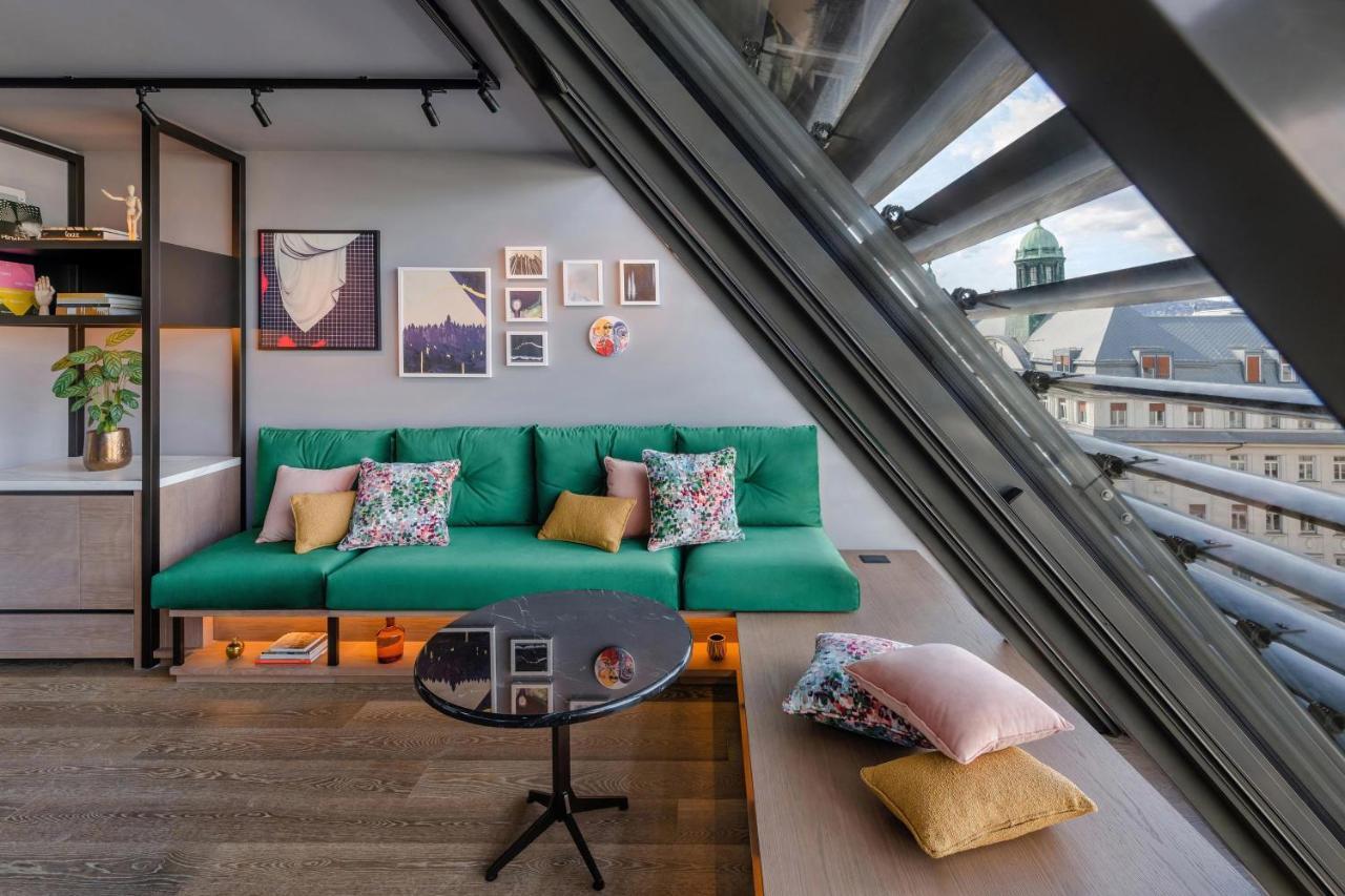 Loft King Room with City View - Top Floor,1377366809:JPEG