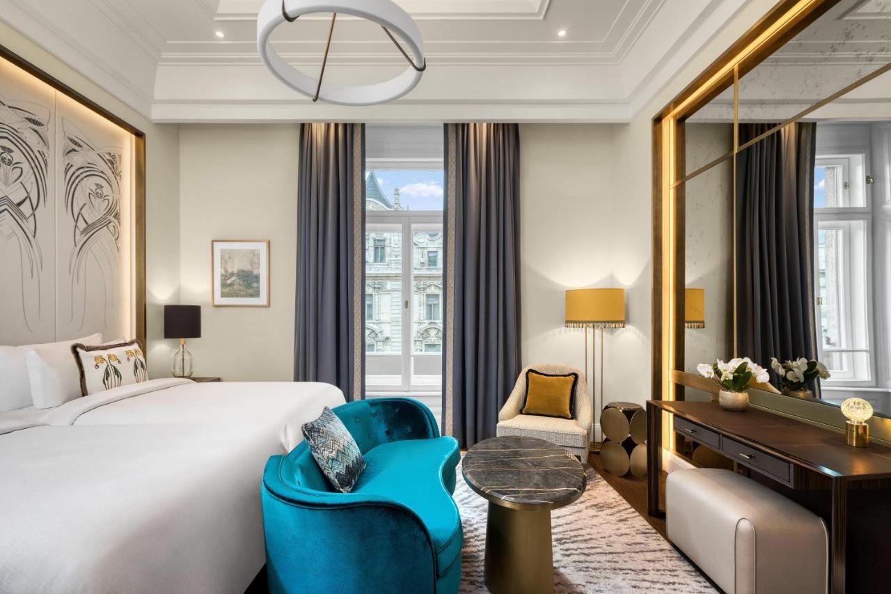 Deluxe Twin Room City View