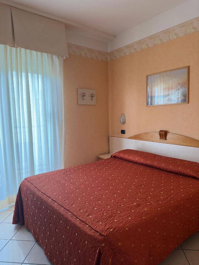 Standard Double Room,1588044914:JPEG