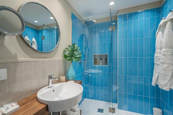 Habitación Doble Deluxe con vistas a la piscina - 1 o 2 camas