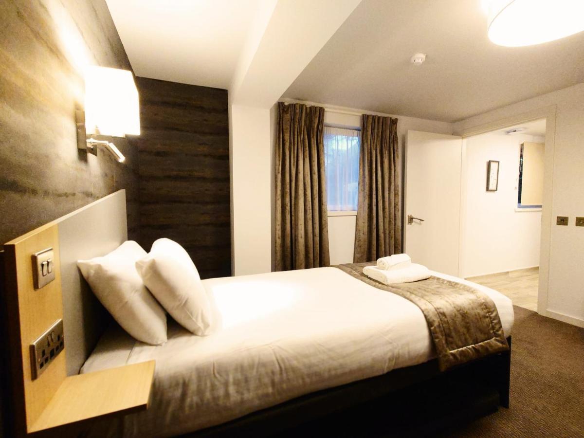Double Room,1385445611:JPEG
