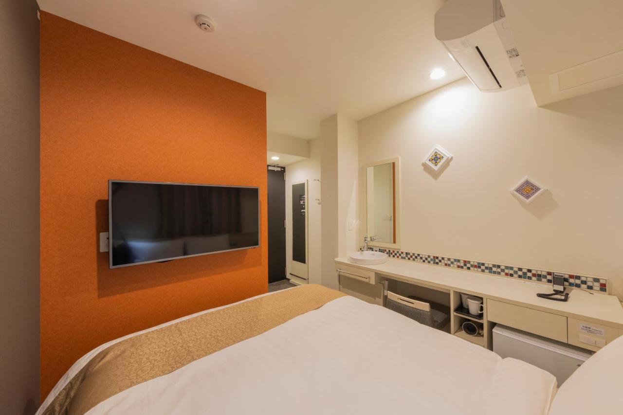 Double Room Private Bathroom