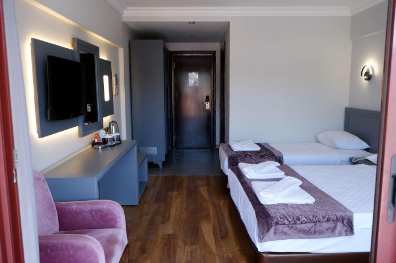 Standard Triple Room,1403845745:JPEG
