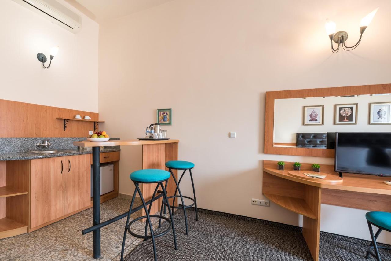 One-Bedroom Apartment Balcony