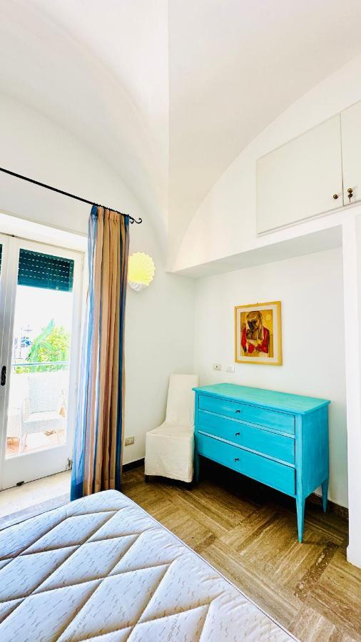Deluxe Double Room with Balcony and Sea View,1411511759:JPEG
