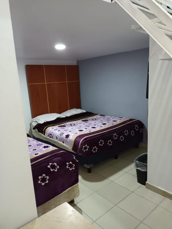 Family Room,1409377859:JPEG