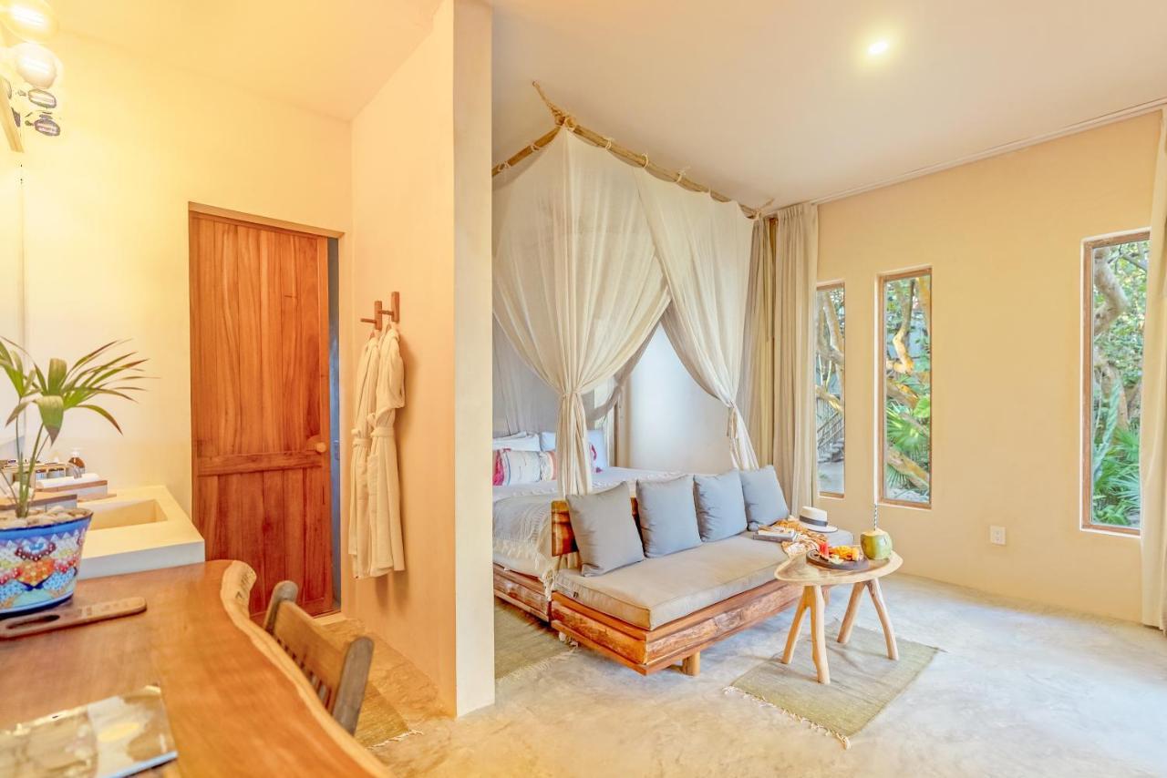 Suite Junior a nivel de playa y con vistas al mar