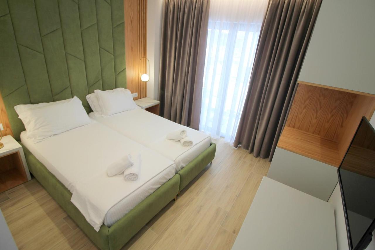 Luxe Kamer met 1 of 2 Bedden en Balkon