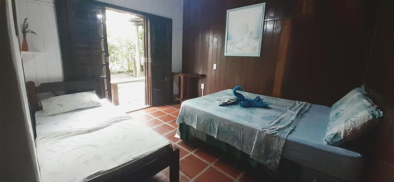 Quarto Triplo com Vista do Jardim